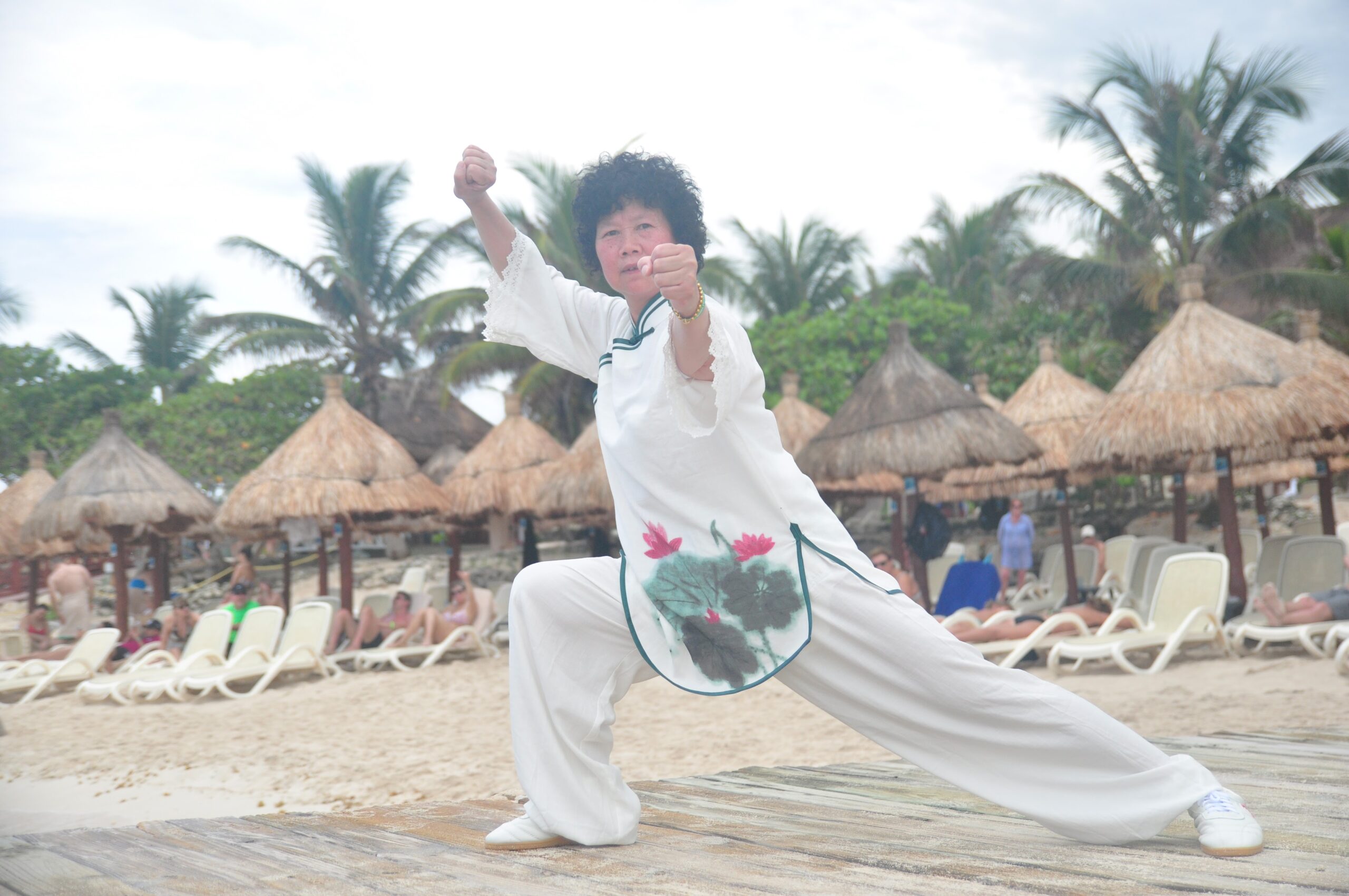 Grandma tai chi Mexico 2017 photo 1